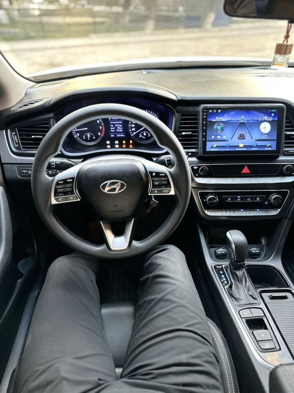 Hyundai Sonata: 2019 г., 2 л, Автомат, Газ, Седан: фото 6