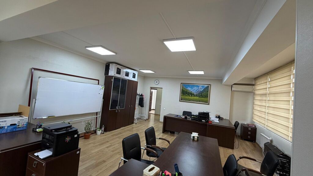 Продажа офисов 78 м², С ремонтом, Многоэтажное здание, 3 этаж