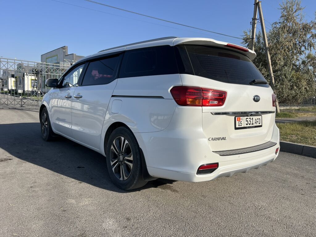 Kia Carnival: 2020 г., 2.2 л, Автомат, Дизель, Минивэн: фото 3