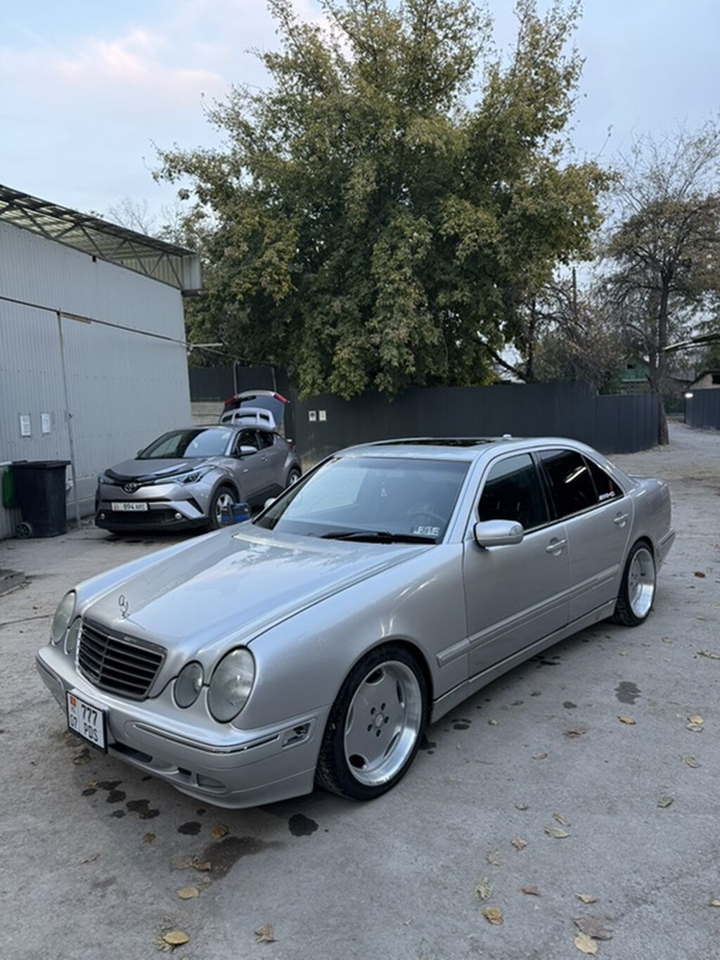 Mercedes-Benz E-Class: 2002 г., 3.2 л, Автомат, Бензин, Седан: фото 4