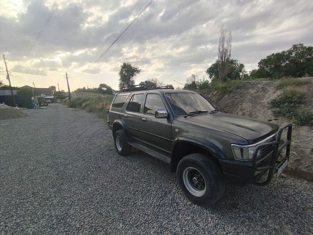 Toyota Hilux Surf: 1994 г., 3 л, Автомат, Дизель, Внедорожник: фото 2