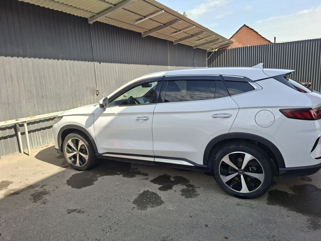 BYD Song Plus: 2022 г., Автомат, Электромобиль, Кроссовер: фото 3