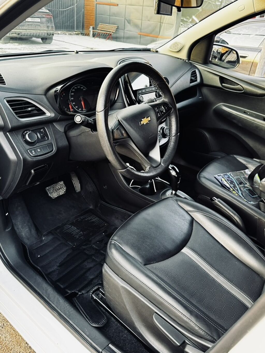 Chevrolet Spark: 2019 г., 1 л, Автомат, Бензин, Хэтчбэк: фото 7