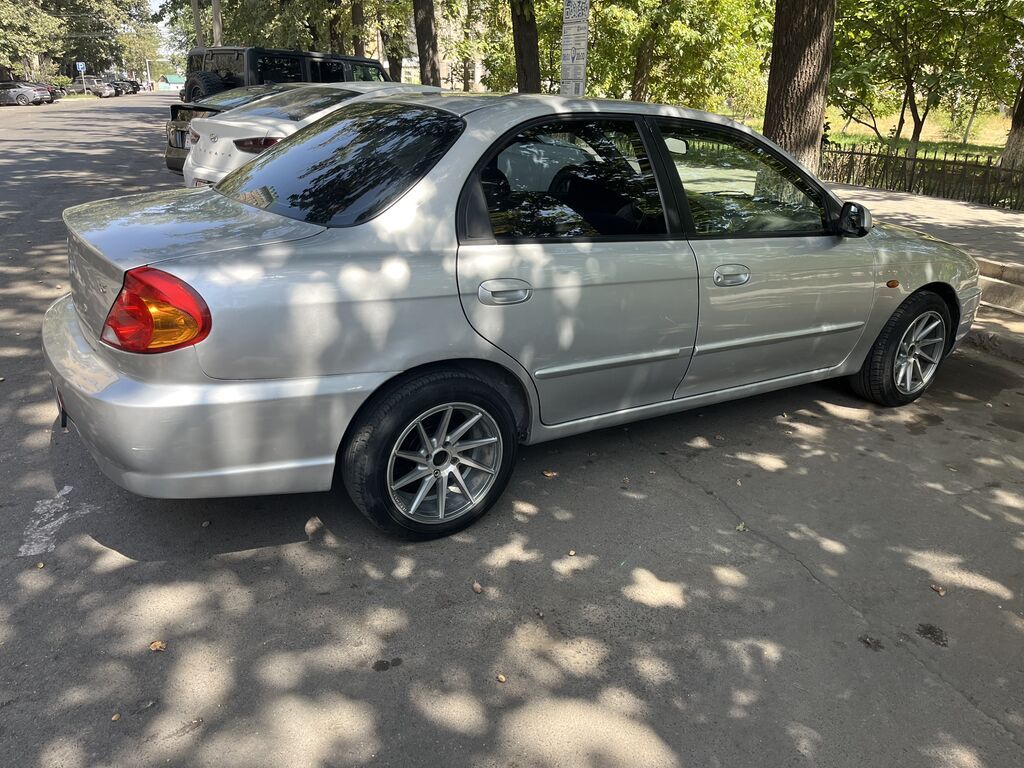 Kia Spectra: 2007 г., 1.6 л, Механика, Бензин, Седан: фото 6