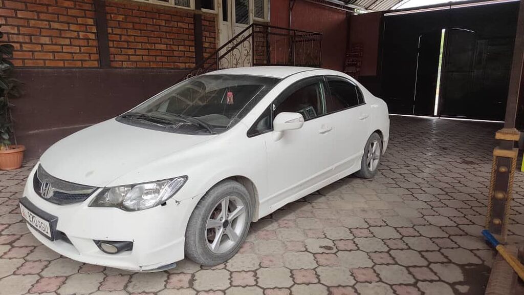 Honda Civic: 2009 г., 1.8 л, Автомат, Бензин, Седан: фото 5