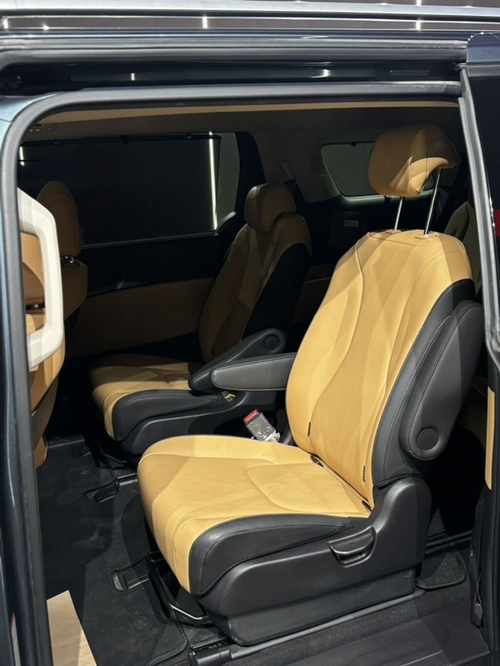 Kia Carnival: 2021 г., 2.2 л, Дизель, Минивэн: фото 6