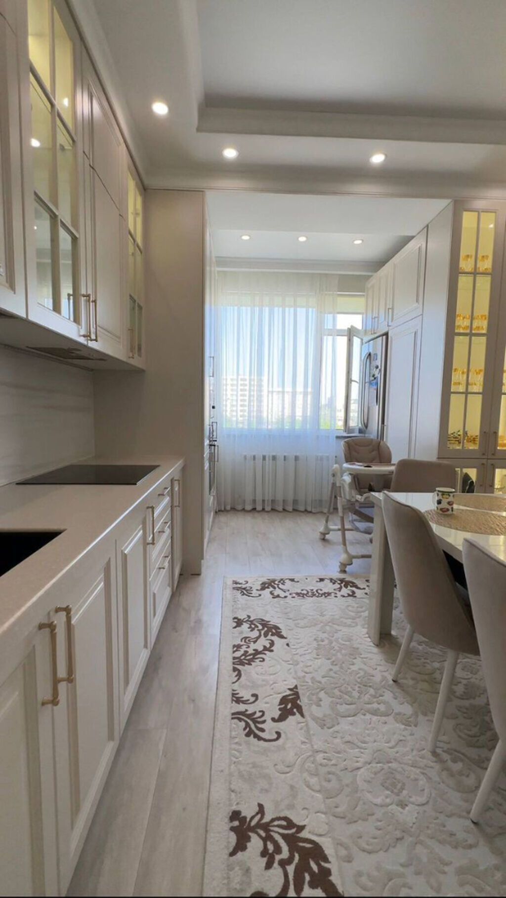 4 комнаты, 129 м², 3 мкр Элитка, 7 этаж, Евроремонт: фото 2