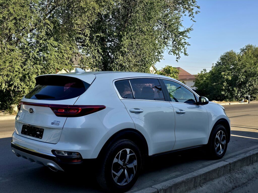 Продам Kia Sportage 2020, 2.0 дизель, автомат: фото 7