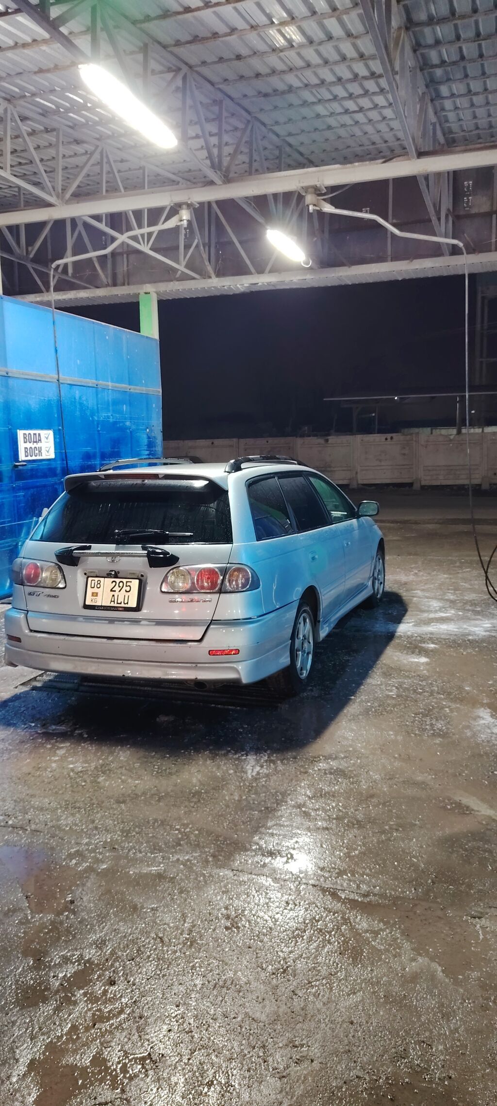 Toyota Caldina: 2000 г., 2 л, Автомат, Газ: фото 7