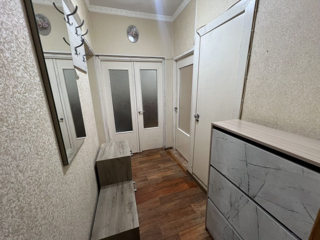 3 комнаты, 61 м², 12 мкр 105 серия, 9 этаж, Косметический ремонт: фото 8