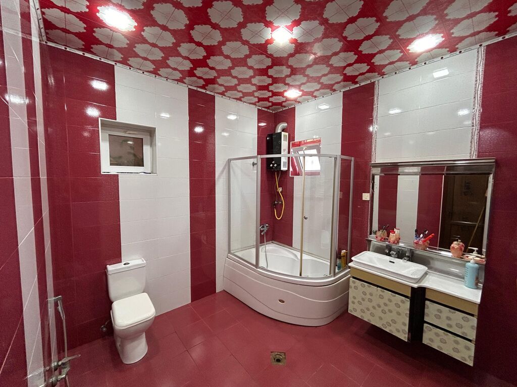 7 otaqlı, 260 kv. m, Kredit yoxdur, Yeni təmirli
