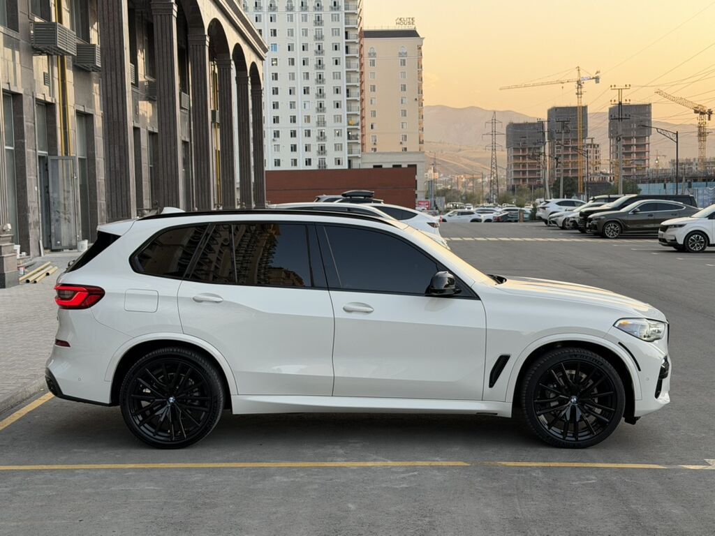BMW X5: 2020 г., 3 л, Автомат, Бензин, Кроссовер: фото 7