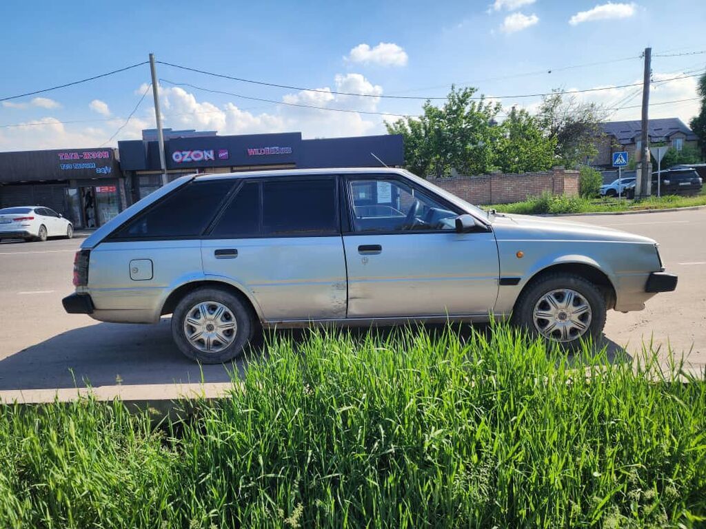 Nissan : 1986 г., Механика, Дизель, Универсал: фото 4