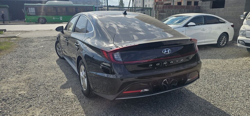 Hyundai Sonata: 2021 г., 2 л, Автомат, Газ, Седан: фото 3