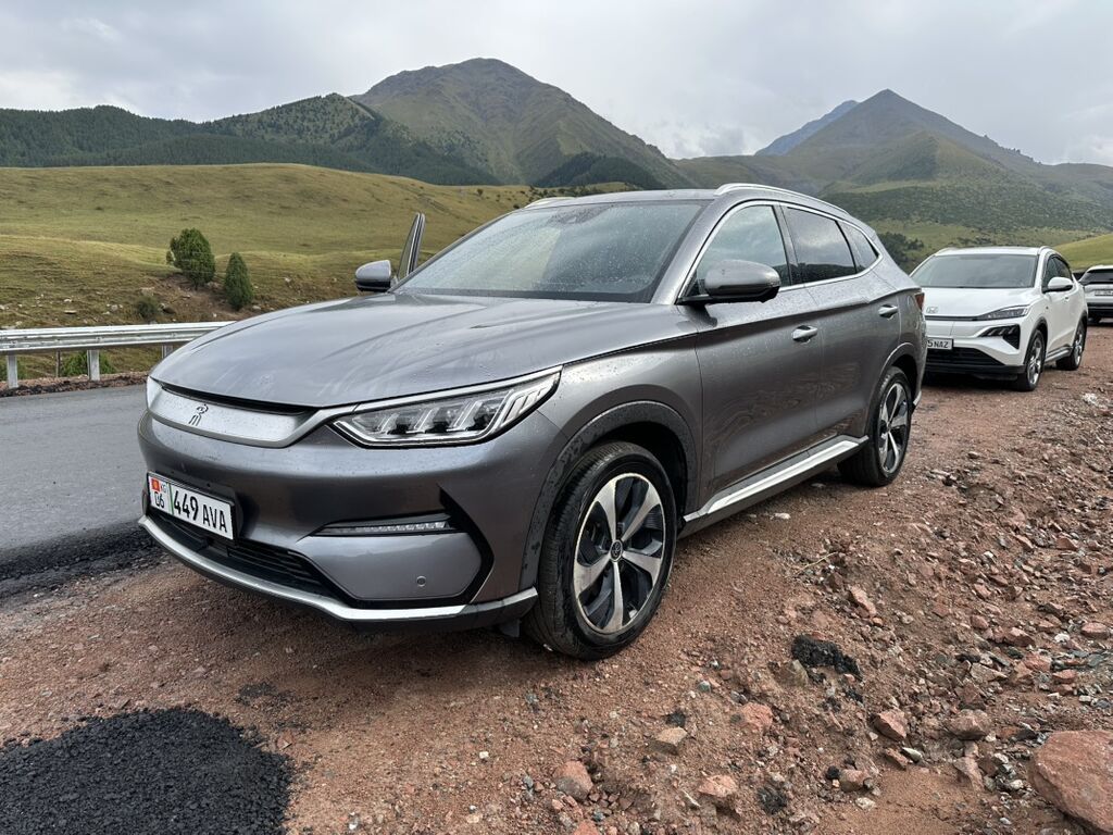 BYD Song Plus: 2021 г., Электромобиль, Кроссовер: фото 7