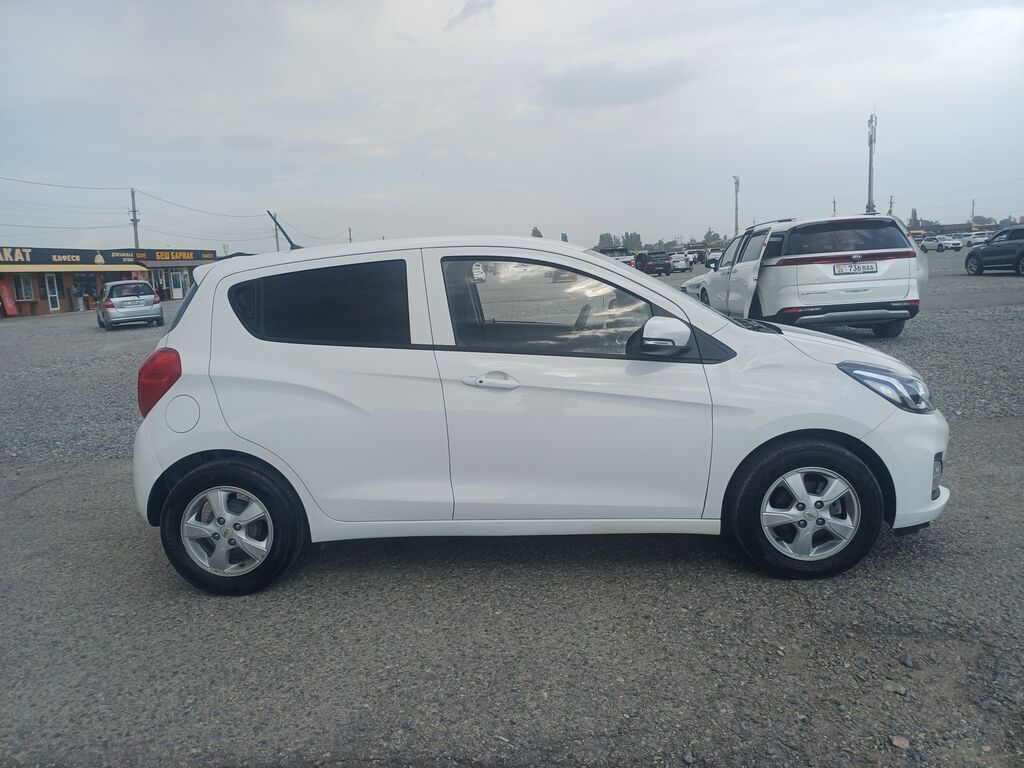 Chevrolet Spark: 2020 г., Вариатор, Бензин, Хэтчбэк: фото 2