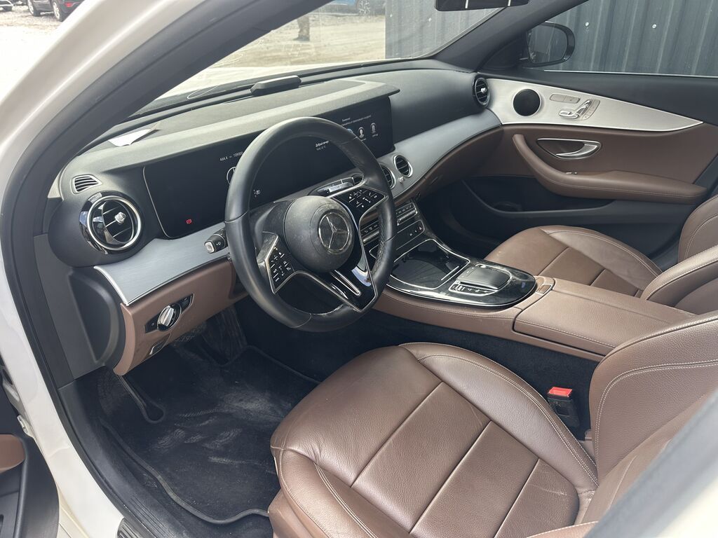 Mercedes-Benz E-Class: 2020 г., 2 л, Автомат, Бензин, Седан: фото 6