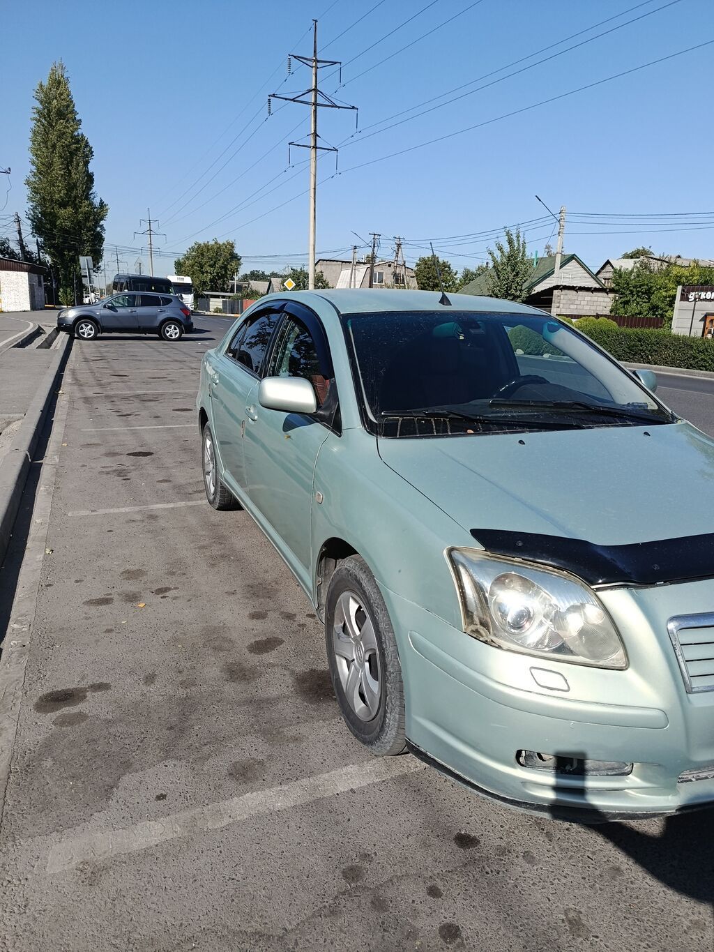 Toyota Avensis: 2003 г., 1.8 л, Механика, Бензин, Седан: фото 1