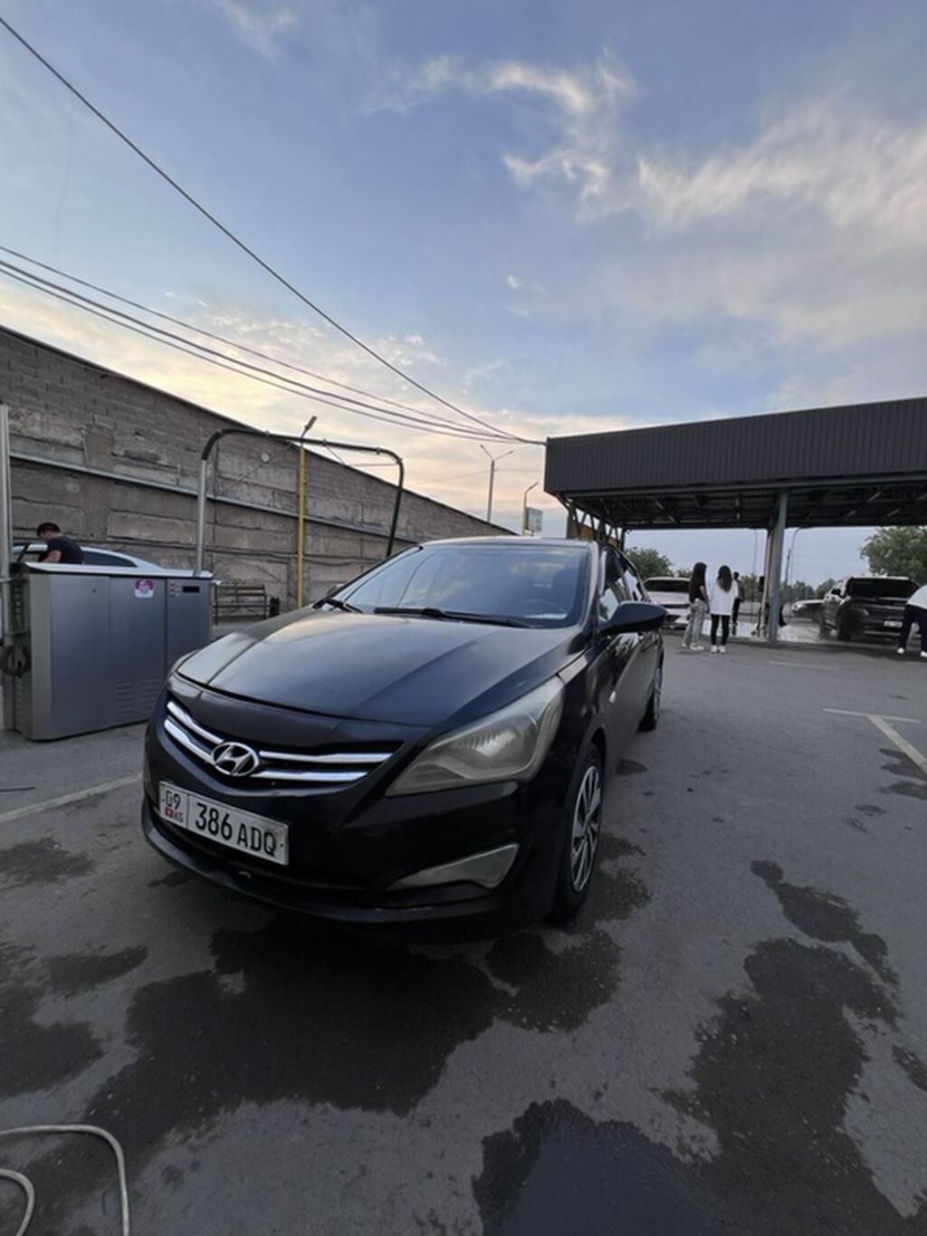 Hyundai Solaris: 2014 г., 1.6 л, Механика, Бензин, Седан: фото 2