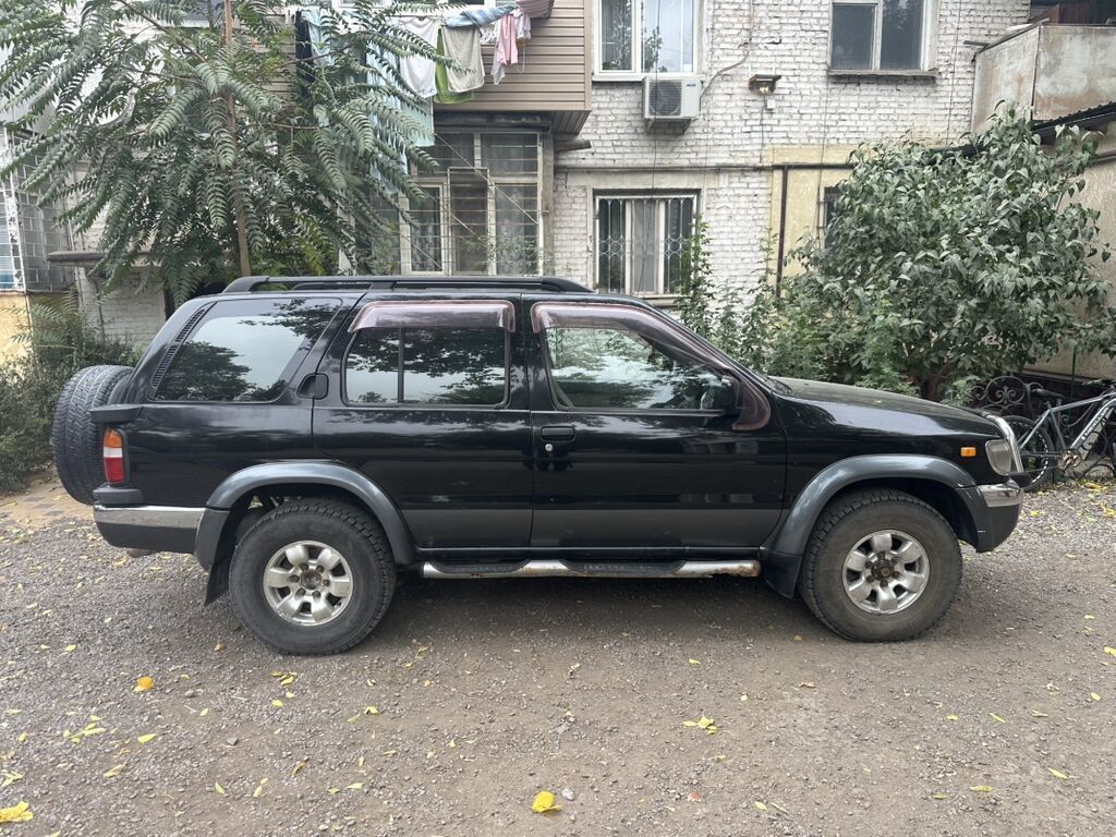 Nissan Terrano II: 1996 г., 2.7 л, Автомат, Дизель, Внедорожник: фото 2
