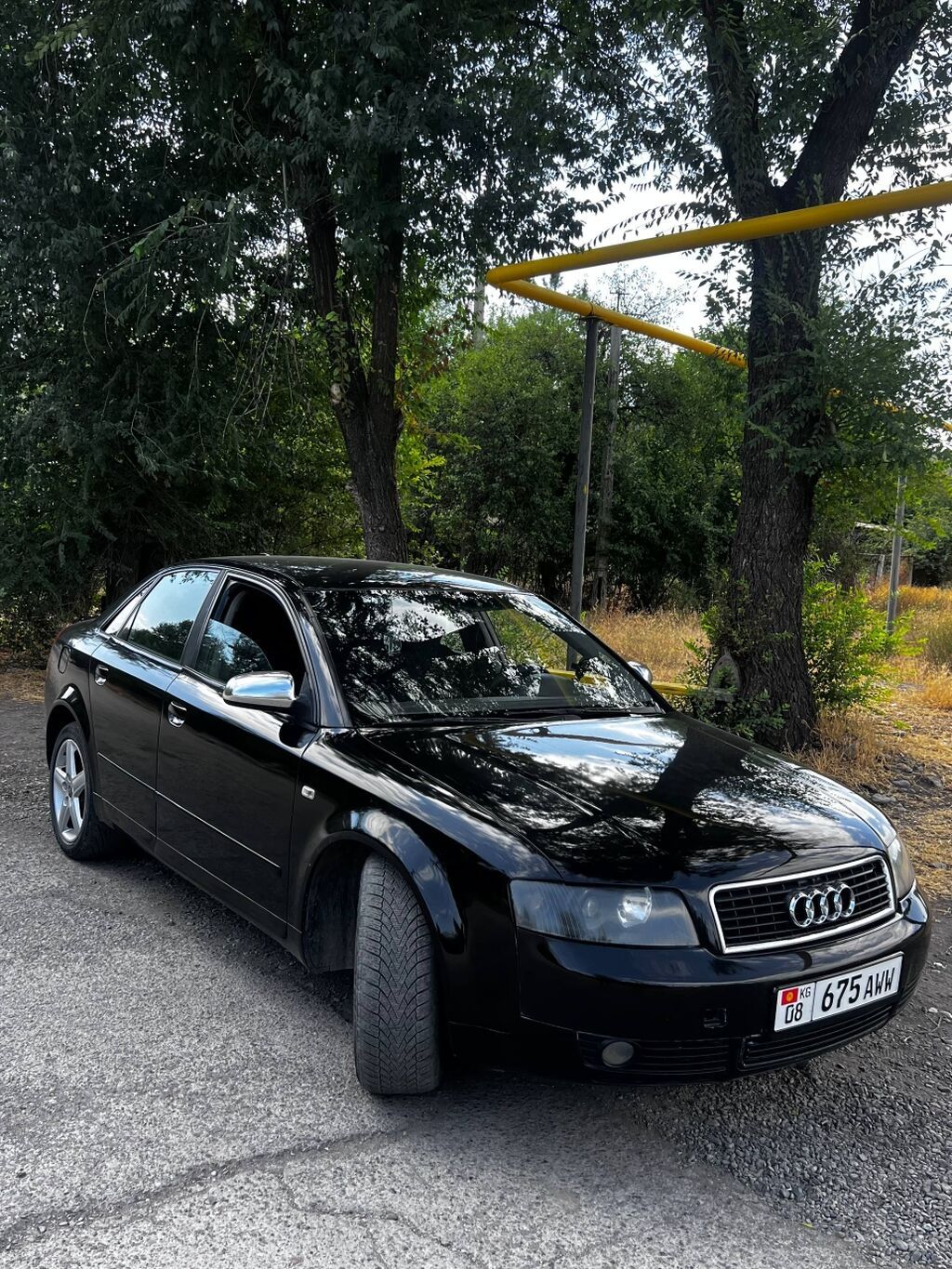 Audi A4: 2003 г., 1.8 л, Механика, Седан: фото 2