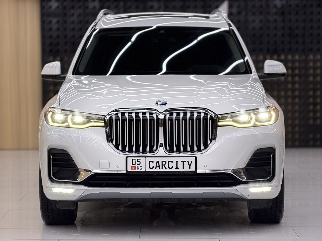 BMW X7: 2019 г., 3 л, Автомат, Бензин, Внедорожник: фото 1
