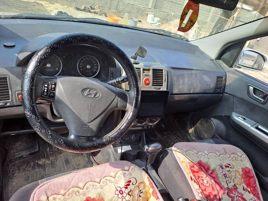 Hyundai Getz: 2009 г., 1.4 л, Автомат, Бензин, Хэтчбэк: фото 5