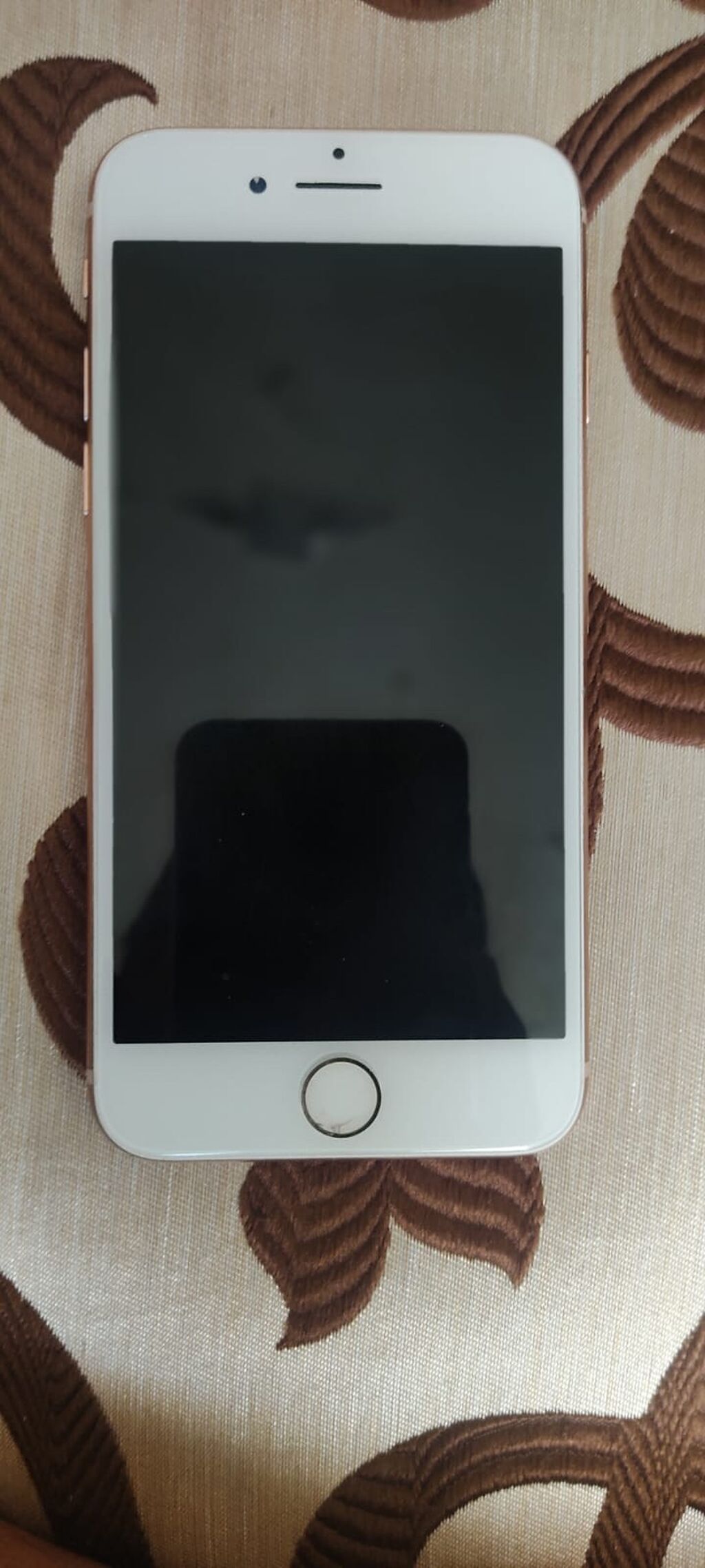 iphone-8-64-gb-a-barmaq-izi-250-azn-apple-iphone-bak