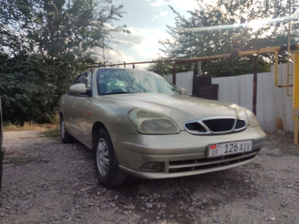 Daewoo Nubira: 1999 г., 1.5 л, Механика, Бензин, Седан: фото 6