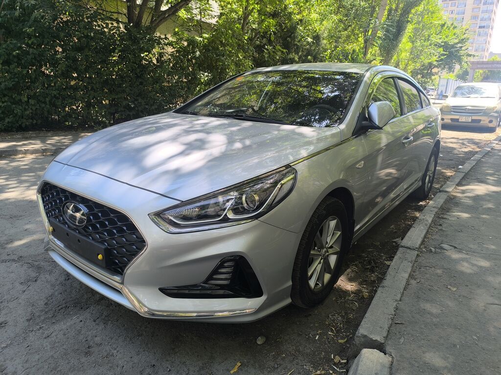 Hyundai Sonata: 2020 г., 2 л, Автомат, Газ, Седан: фото 2
