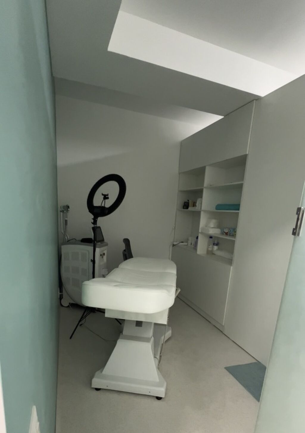 Аренда кабинетов в салонах красоты, 30 м², Для бровиста, Для лешмейкера, Для шугаринга, эпиляции: фото 2
