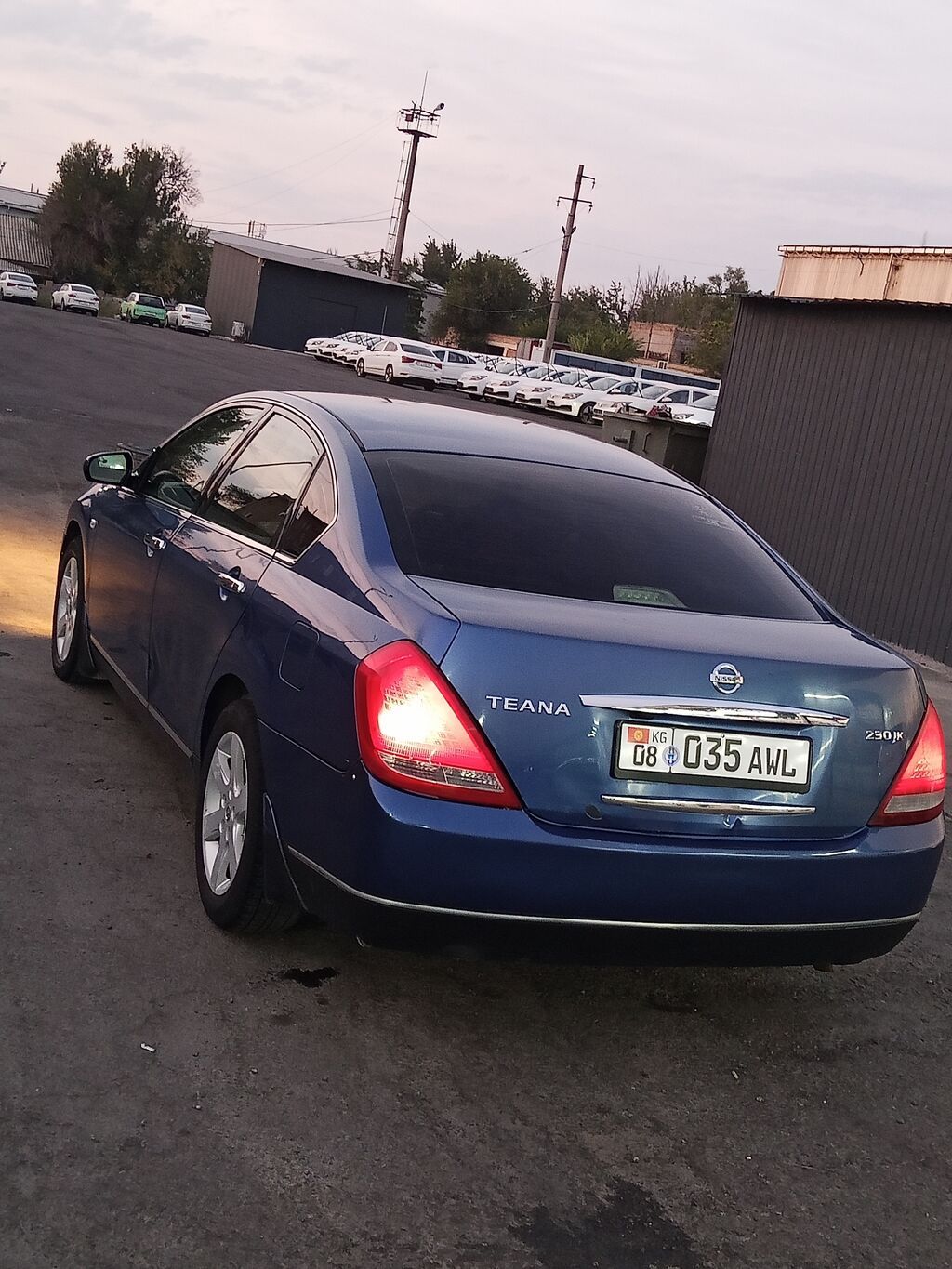 Nissan Teana: 2003 г., 2.3 л, Автомат, Бензин, Седан: фото 4