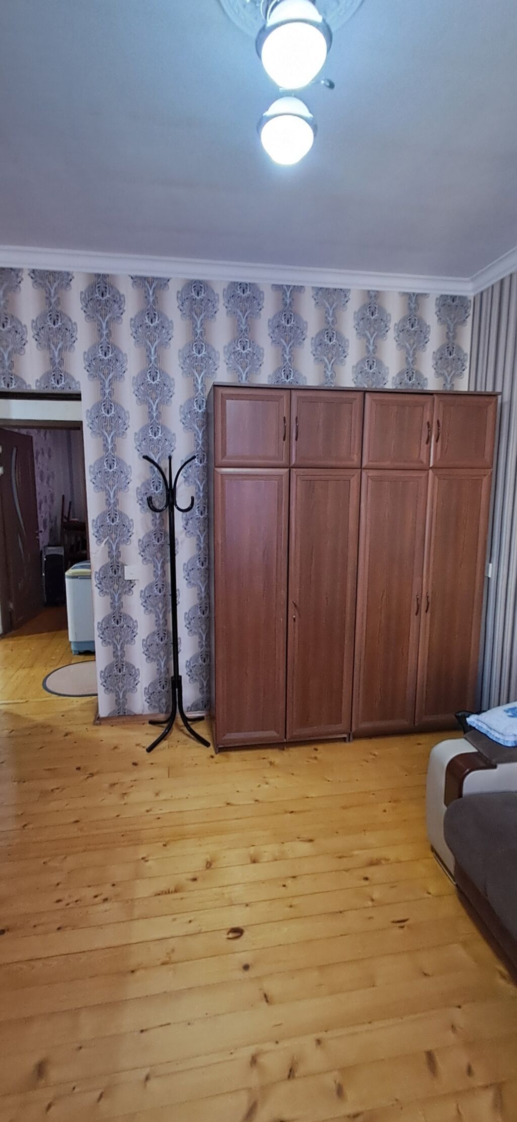 5 otaqlı, 103 kv. m, Kredit yoxdur, Orta təmir