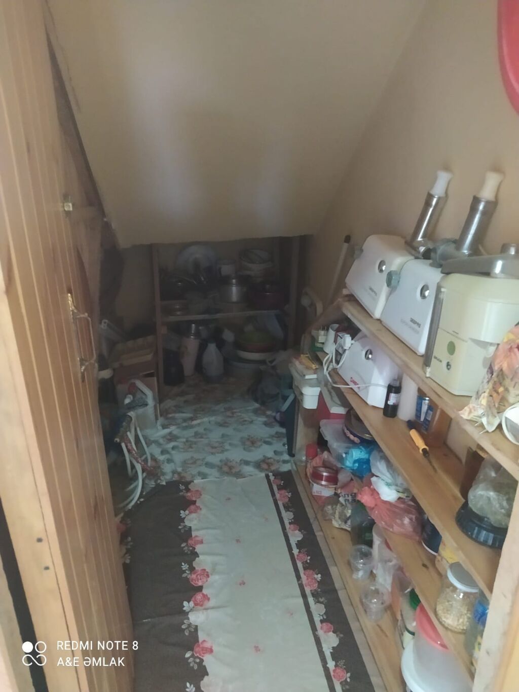 3 otaqlı, 96 kv. m, Kredit yoxdur, Orta təmir