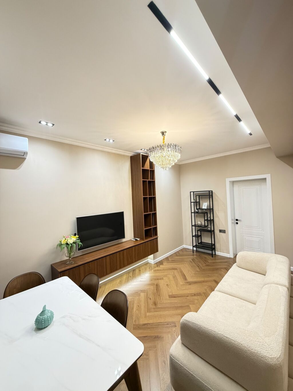 2 otaqlı, Yeni tikili, m. Nəriman Nərimanov, 63 kv. m