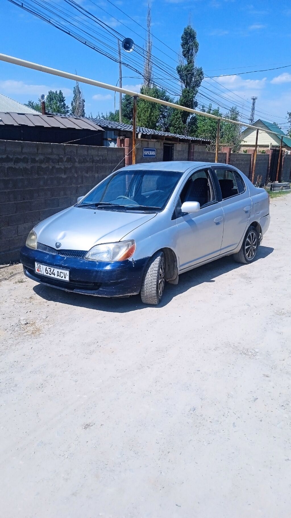 Toyota Platz: 2000 г., 1.5 л, Автомат, Бензин, Седан: фото 1