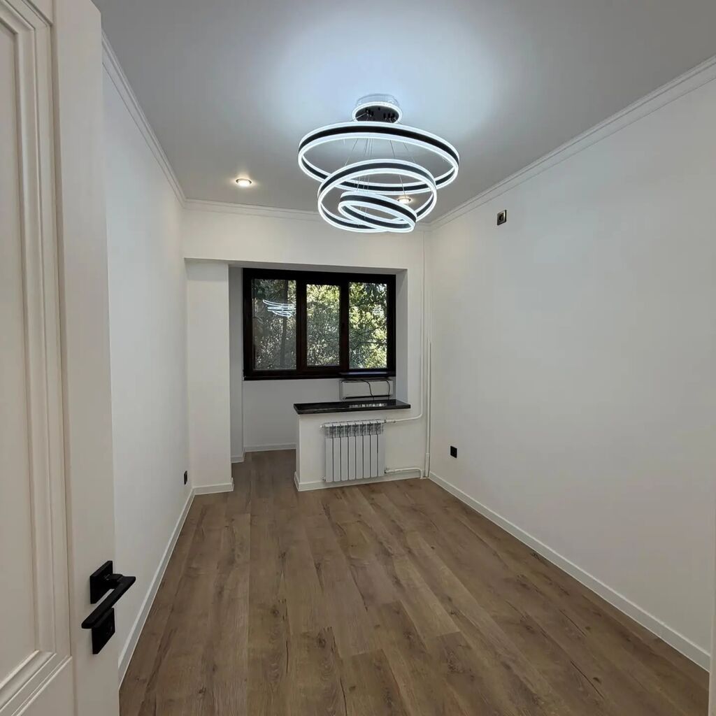 4 комнаты, 90 м², Золотой квадрат Индивидуалка, 2 этаж, Свежий ремонт: фото 2