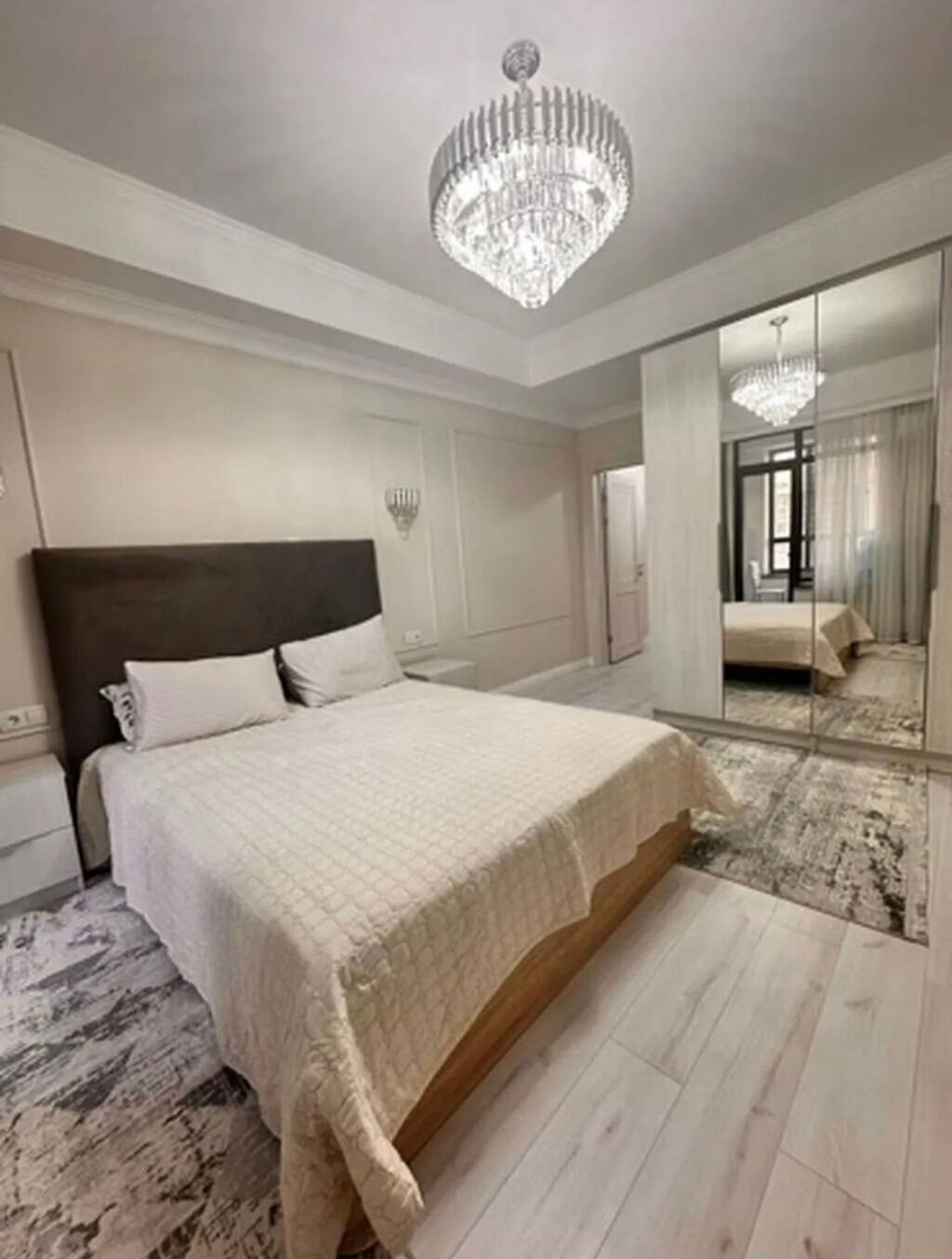 2 комнаты, 87 м², Караван ТРЦ 10 этаж, Дизайнерский ремонт: фото 2