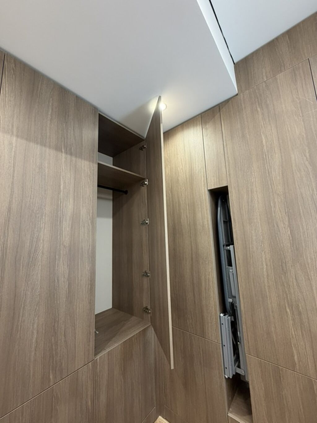 2 комнаты, 60 м², Элитка, 9 этаж, Дизайнерский ремонт: фото 8