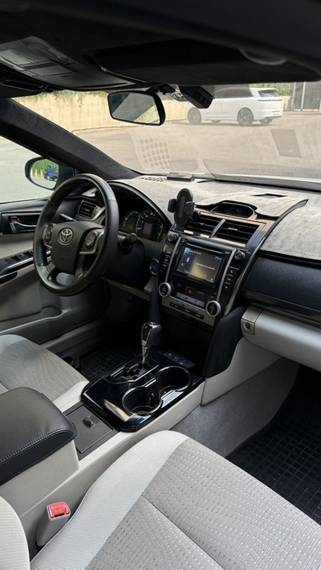 Toyota Camry: 2012 г., 2.5 л, Автомат, Гибрид, Седан: фото 4