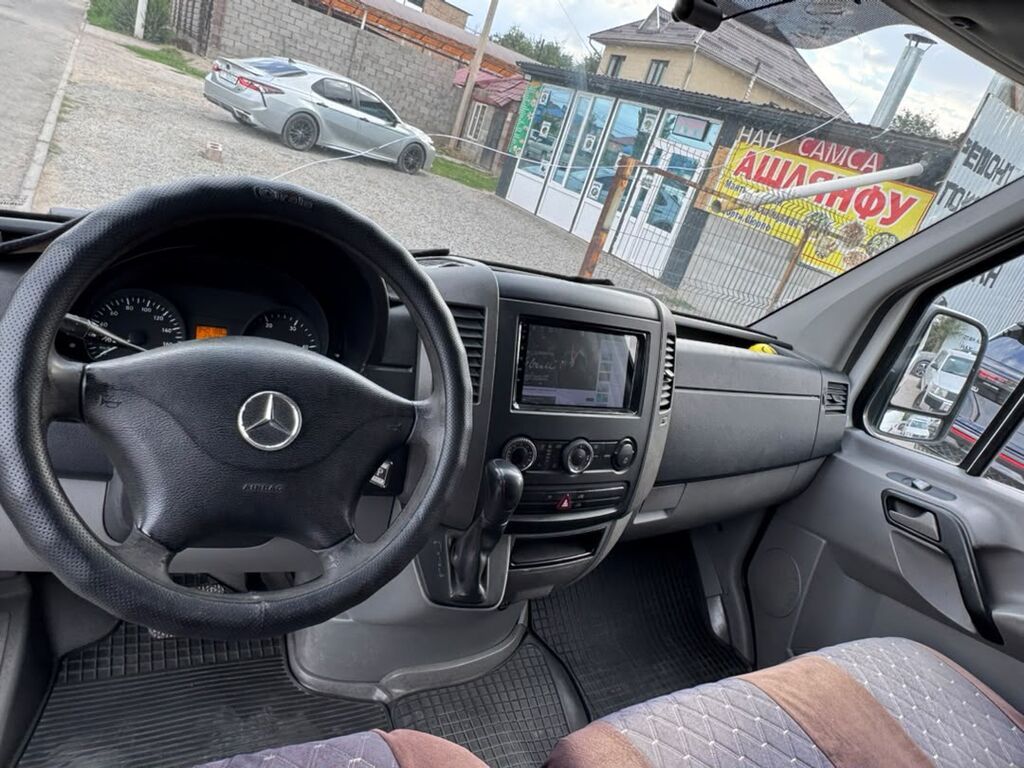 Mercedes-Benz Sprinter грузовой фургон автомат 2.2 один хозяин с: фото 6