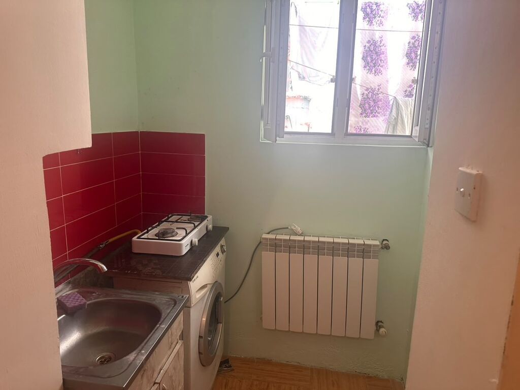 Kirayə verilir – 1 otaqlı mənzil (studia tipli) - Plan: bir otaq +