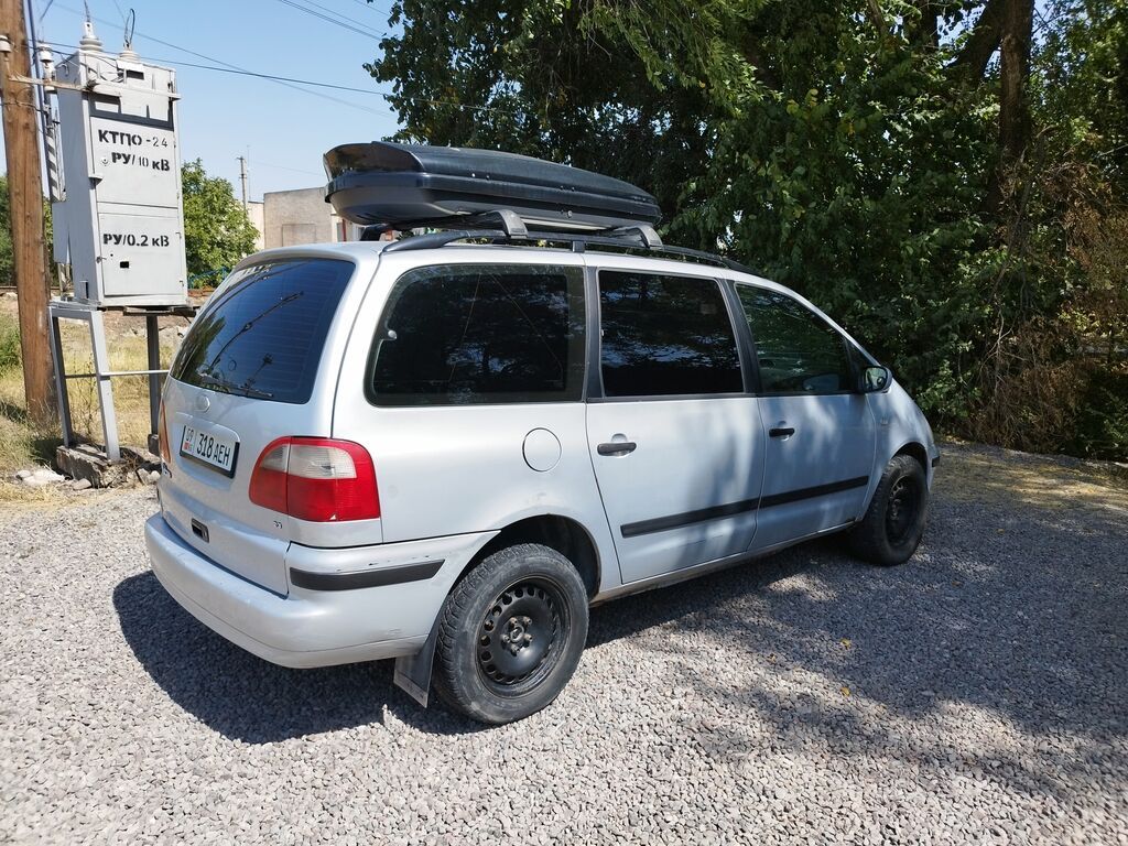 Ford Galaxy: 2002 г., 2.3 л, Механика, Бензин, Минивэн: фото 3