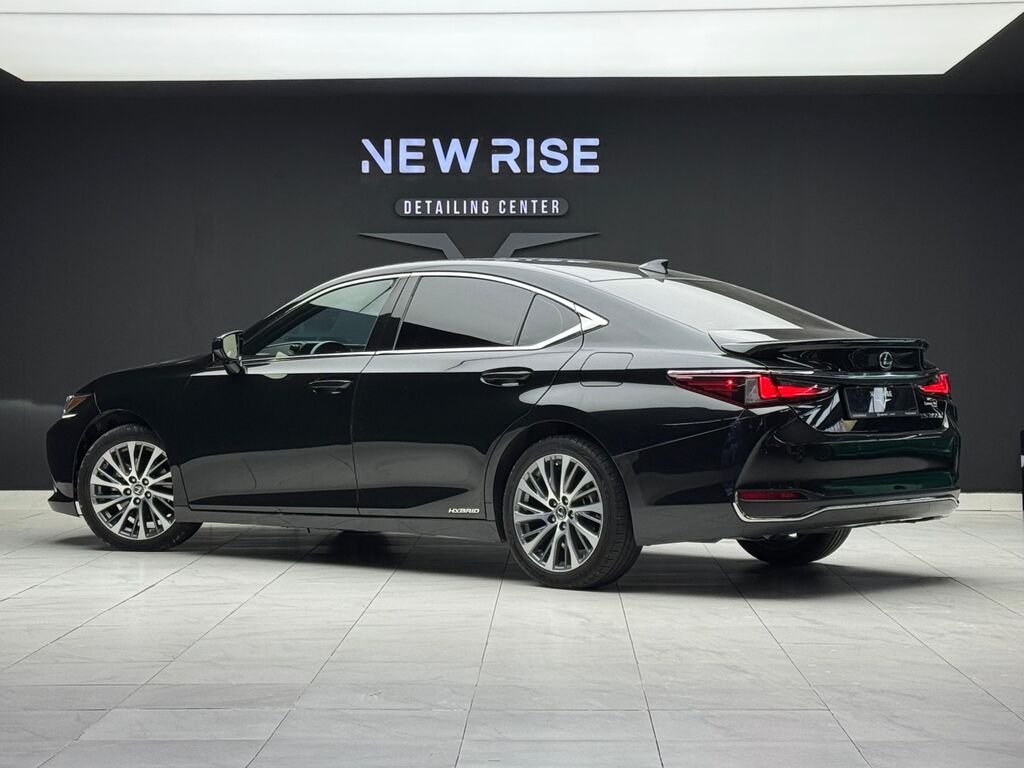 Lexus ES: 2020 г., 2.5 л, Вариатор, Гибрид, Седан: фото 4