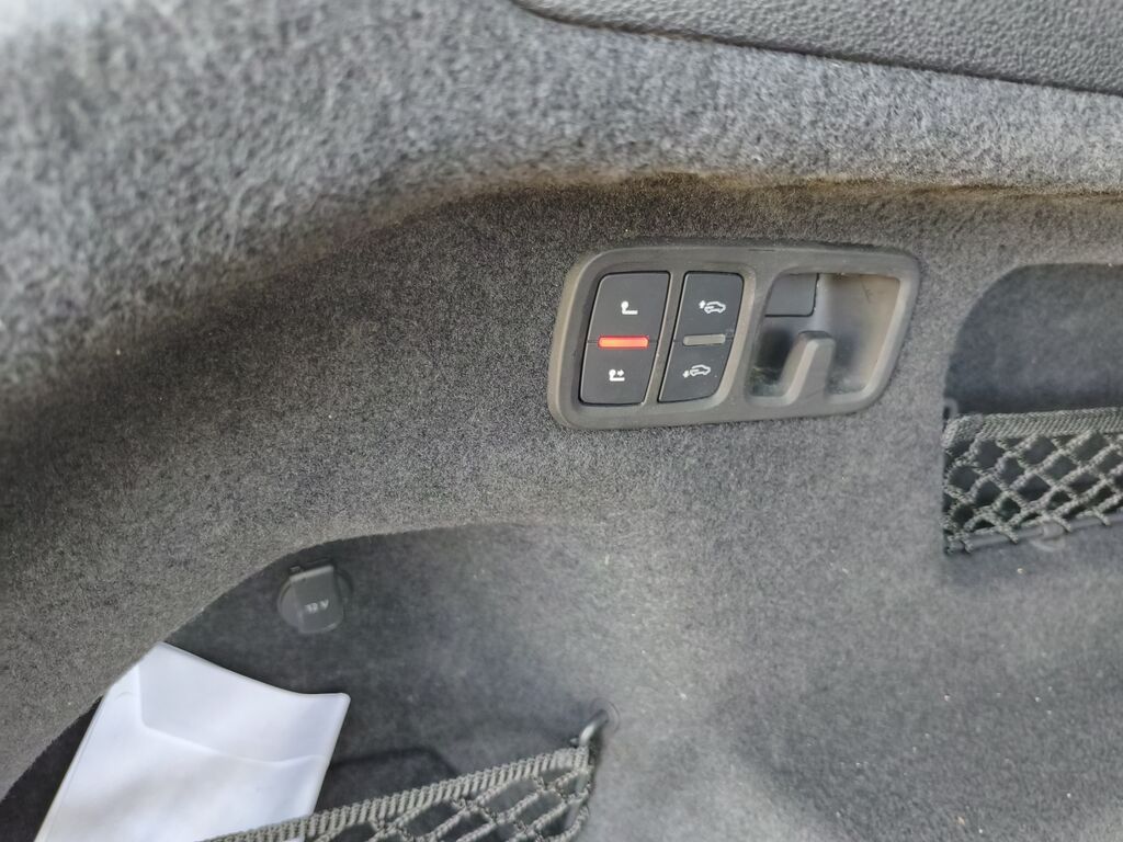 Audi Q8: 2019 г., 3 л, Автомат, Бензин, Кроссовер: фото 8