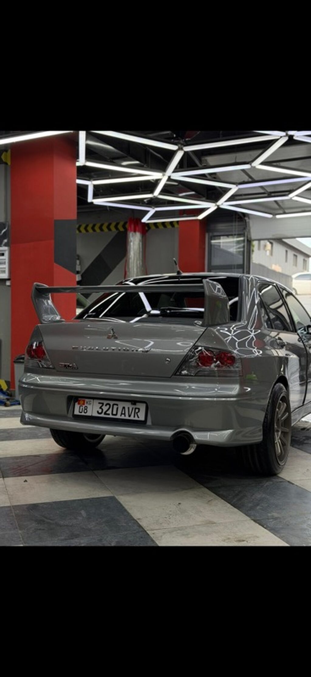 Mitsubishi Lancer Evolution: 2003 г., 2 л, Автомат, Бензин, Седан: фото 2