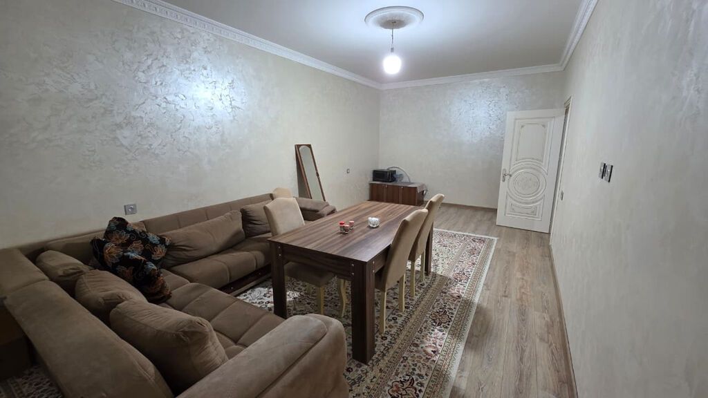 4 otaqlı, 160 kv. m, Kredit yoxdur, Orta təmir