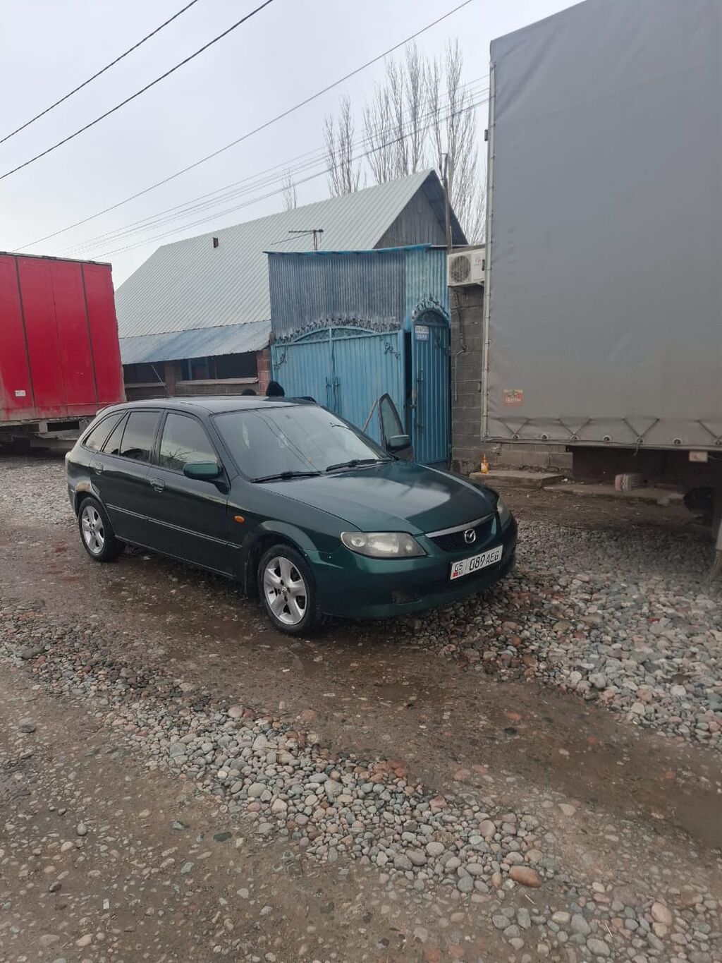 Mazda 323