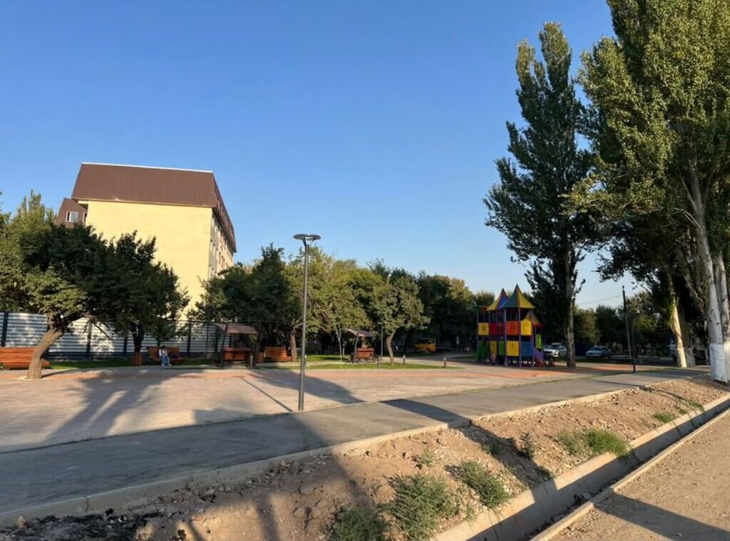 2 комнаты, 62 м², Сары-Озон Дыйкан рынок Индивидуалка, 1 этаж, ПСО (под самоотделку): фото 5