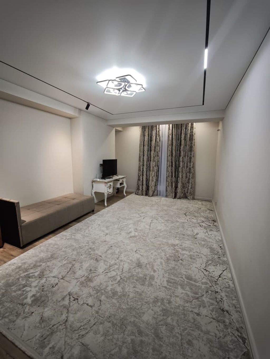 2 комнаты, 72 м², Ботанический сад Элитка, 3 этаж, Дизайнерский ремонт: фото 4